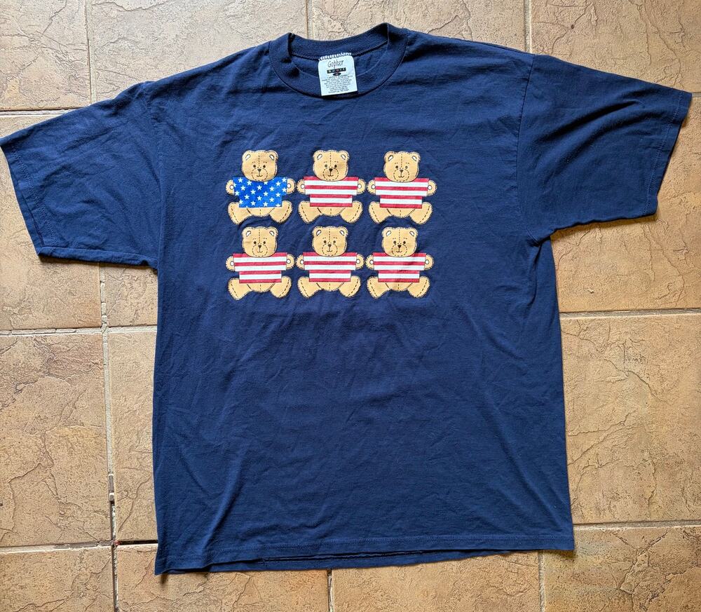 Vintage Gopher Sport Teddy Bear USA Patriotic Graphic T Shirt XL Made in USA